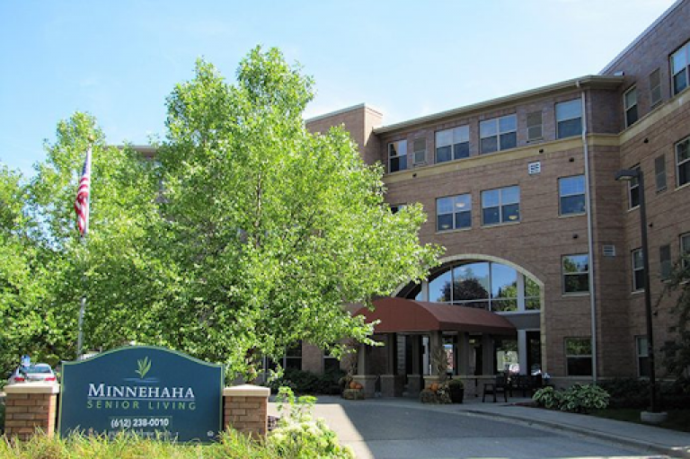 Minnehaha Senior Living 768x511