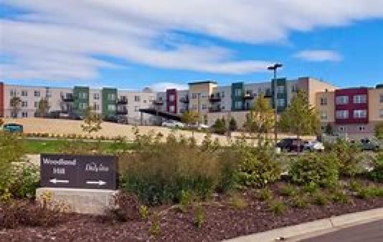 woodland hill hudson 768x486