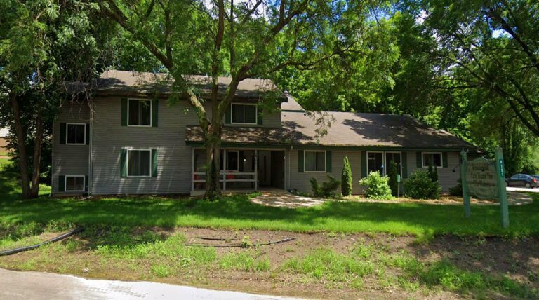 pioneer estates of mn eden prairie 768x428 1 768x428